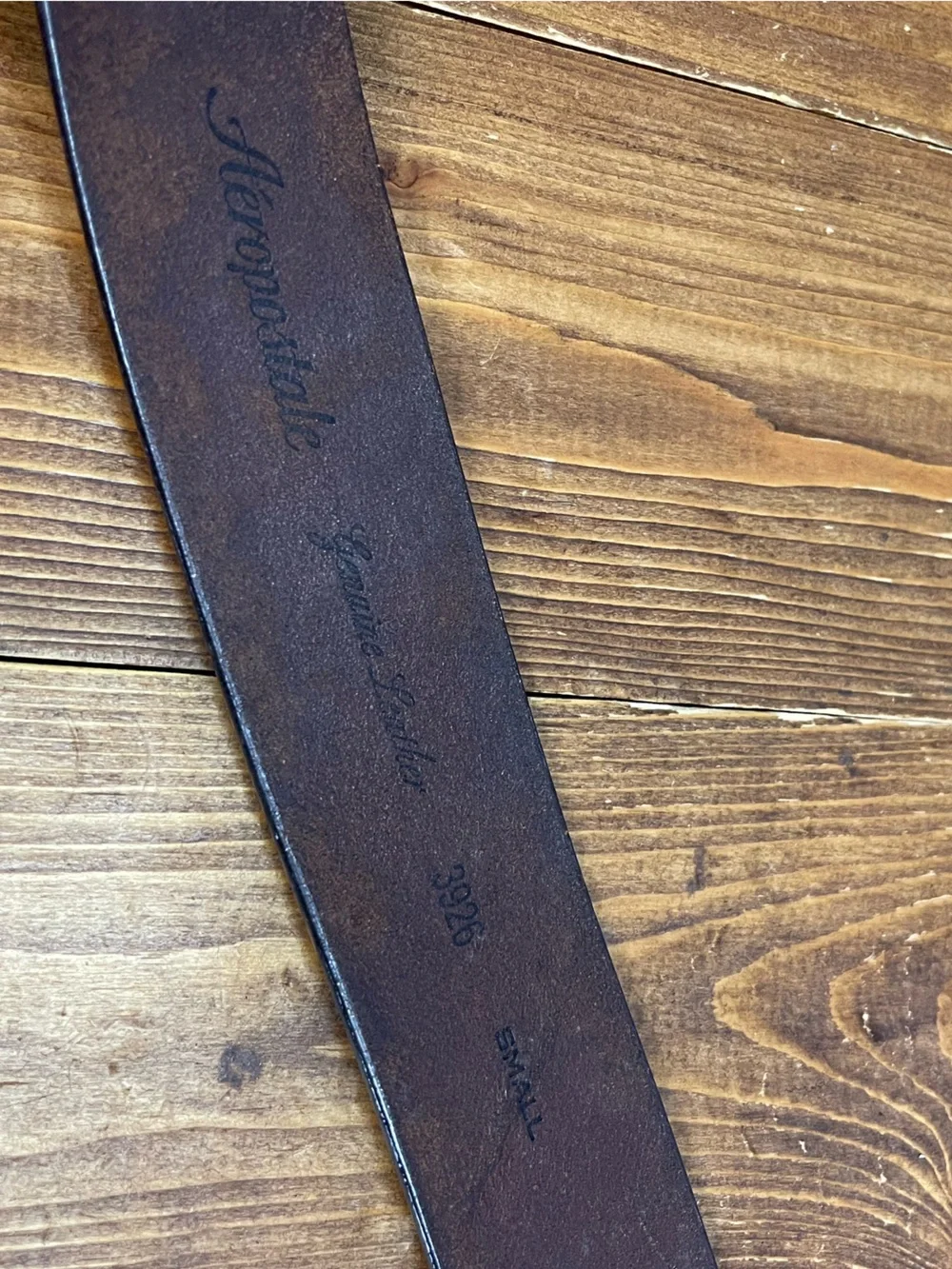 Aeropostale size small brown leather belt with embossed floral design